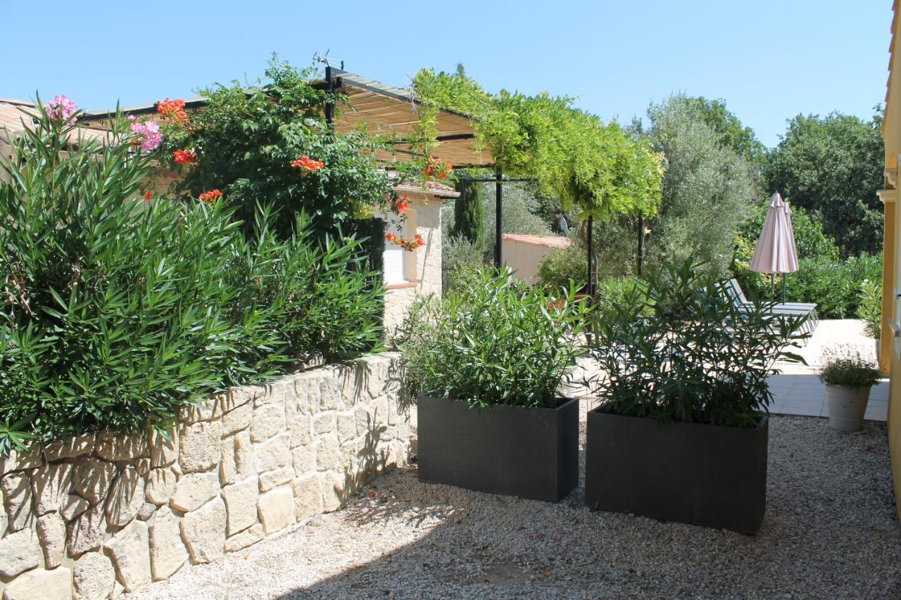 Le Bonheur Au Soleil Villa Saint-Maximin Exterior foto