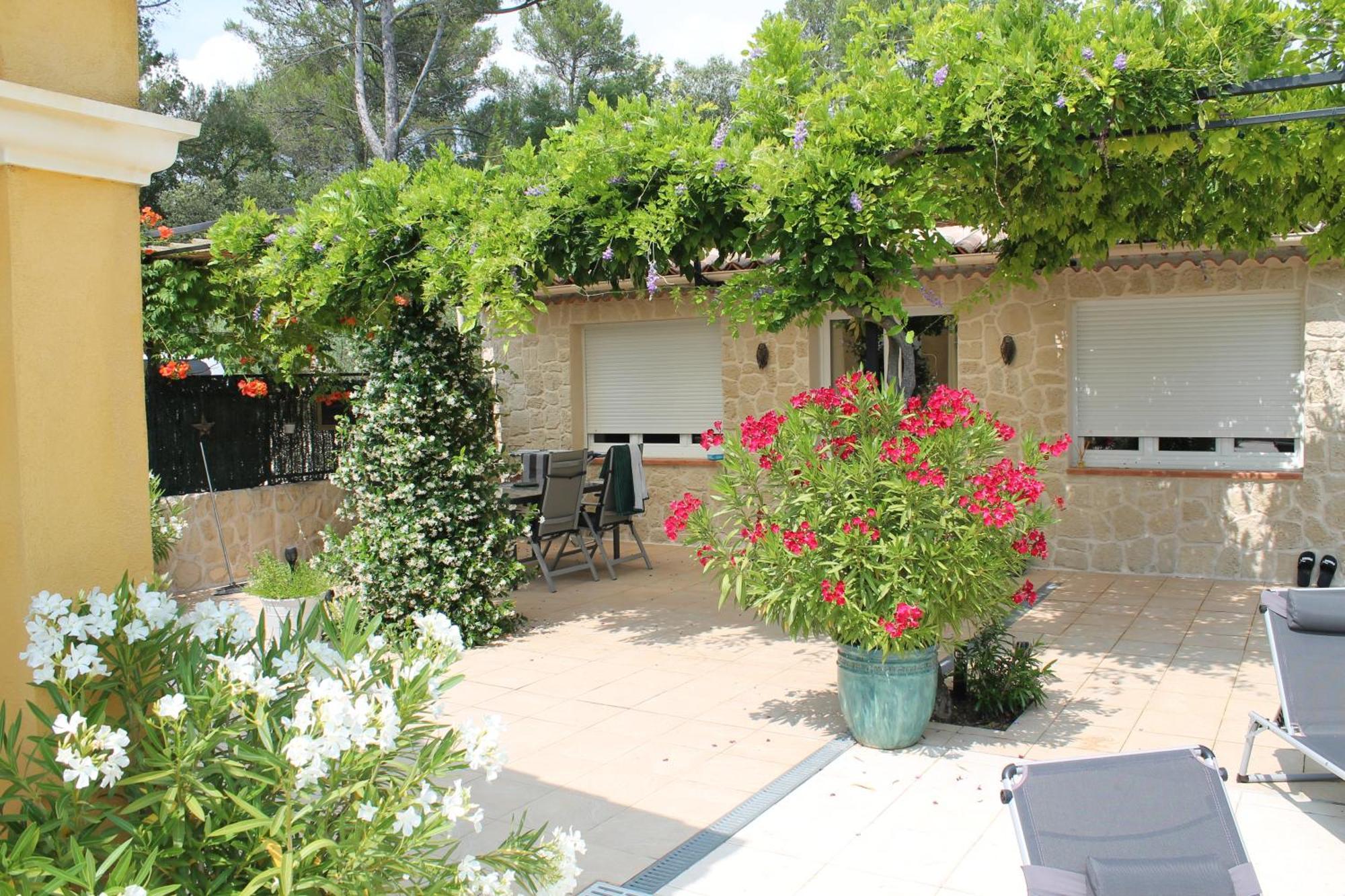 Le Bonheur Au Soleil Villa Saint-Maximin Exterior foto